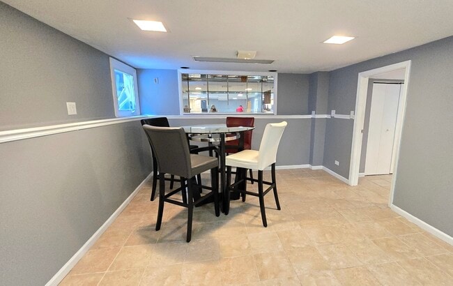 Foto del edificio - 4509 N Knox Ave