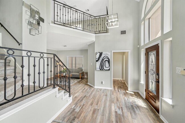 Building Photo - 18822 Windward