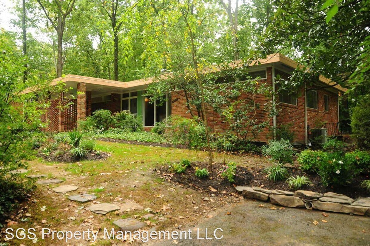 Primary Photo - 4 br, 3 bath House - 9207 Saint Marks Pl