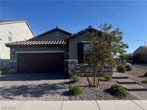 Building Photo - 7490 Lush Oasis Ave.