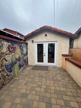 Building Photo - 3446 Madison St