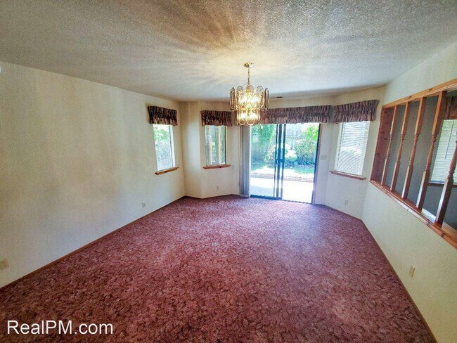 Foto del edificio - 3 br, 2 bath House - 6209 Abrahamsen Ct