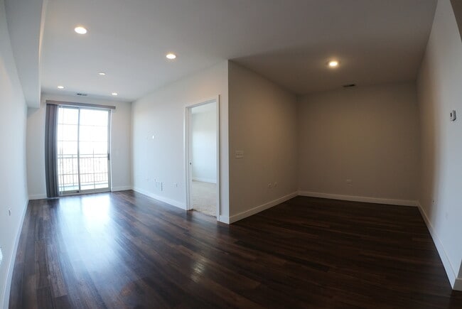 Foto del edificio - 4447 N Kedzie Ave