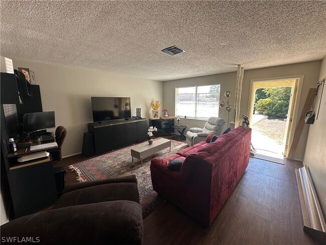 Building Photo - 7193 Barragan Rd