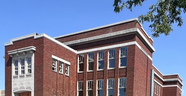 Building Photo - Lexington School Apartments