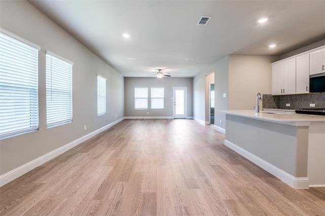 Foto del edificio - 602 Ezra Ln
