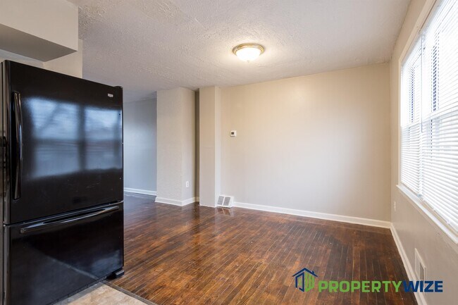 Building Photo - 136 Bladen Rd