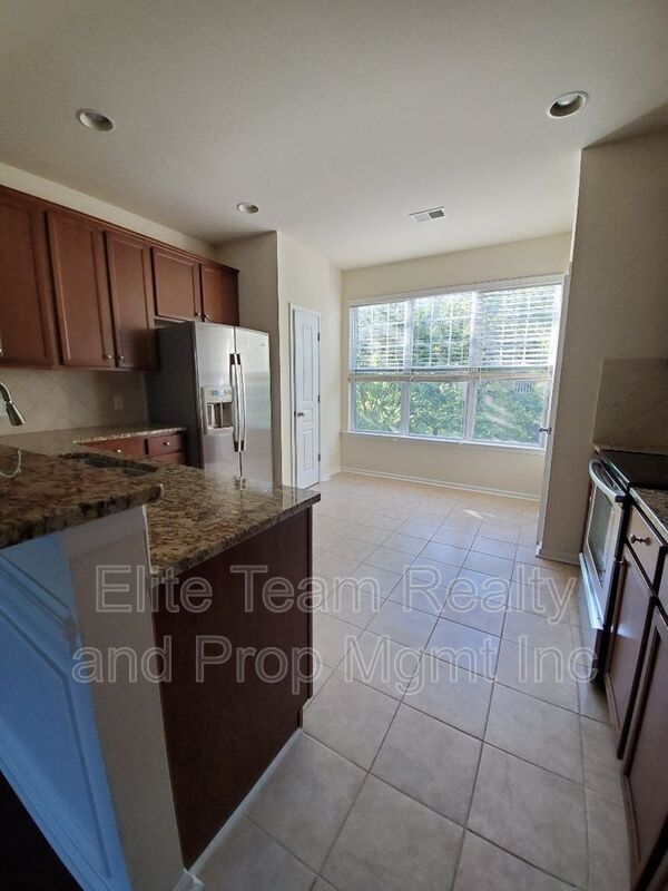 Foto del edificio - 11190 Bridgewater Dr