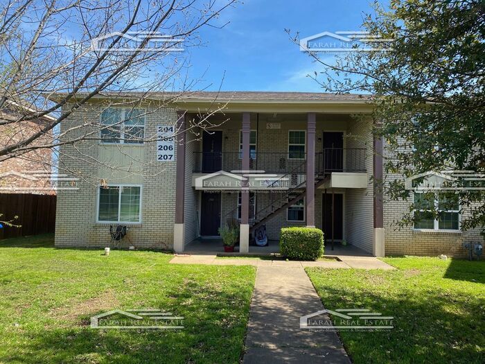 Foto principal - 2/1 Unit- Now Available in Irving, TX!