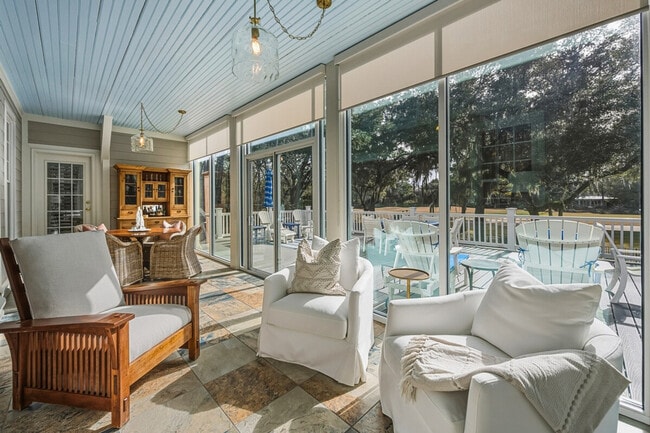 Foto del edificio - 21 Wallace Pate Dr