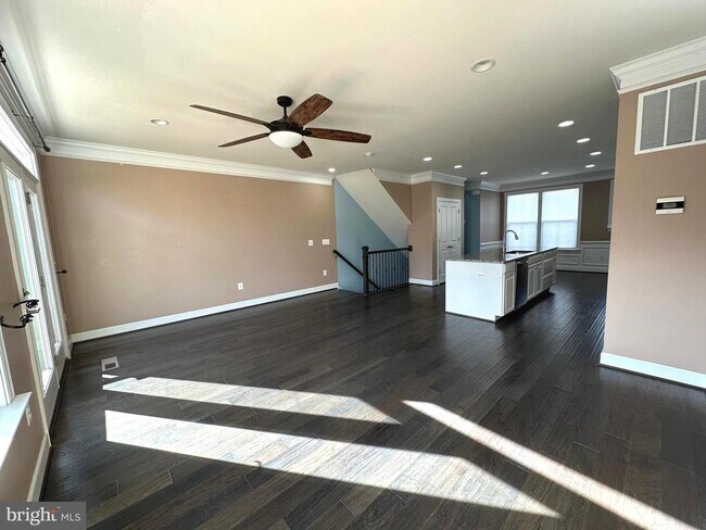 Foto del edificio - 3697 Ambrose Hills Rd