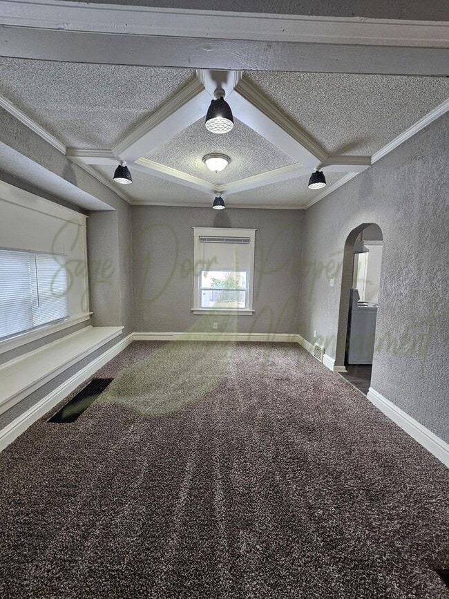 Building Photo - READY TO CALL HOME!!!