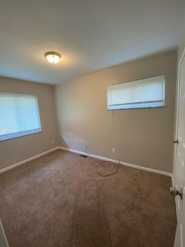 Foto del edificio - 3-Bed Ranch