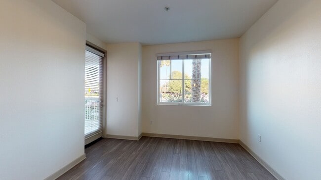 Interior Photo - Beach & Ocean