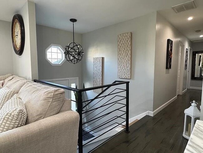 Foto del edificio - 83 Whiting St