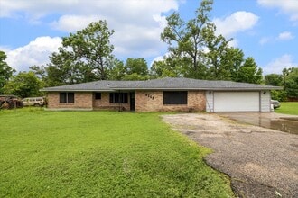 Building Photo - 9243 Bean St