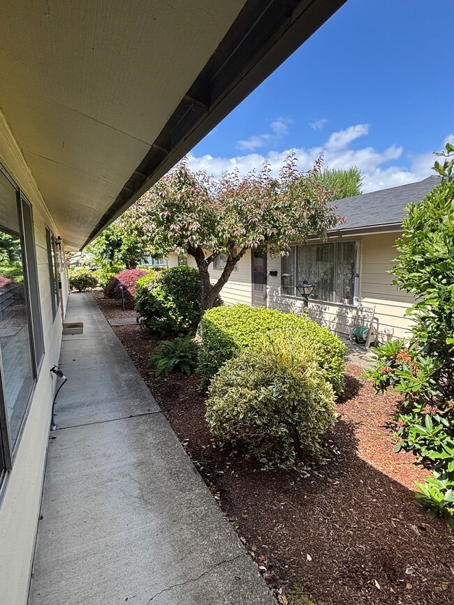 Photo - SHLE-127-129EJersey Apartment