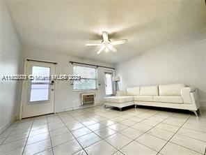 Foto del edificio - 15610 NE 6th Ave