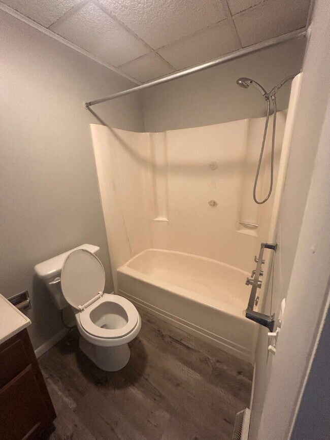 Foto del edificio - 1 Bedroom Apartment in Leicester - Available August 15th, 2026