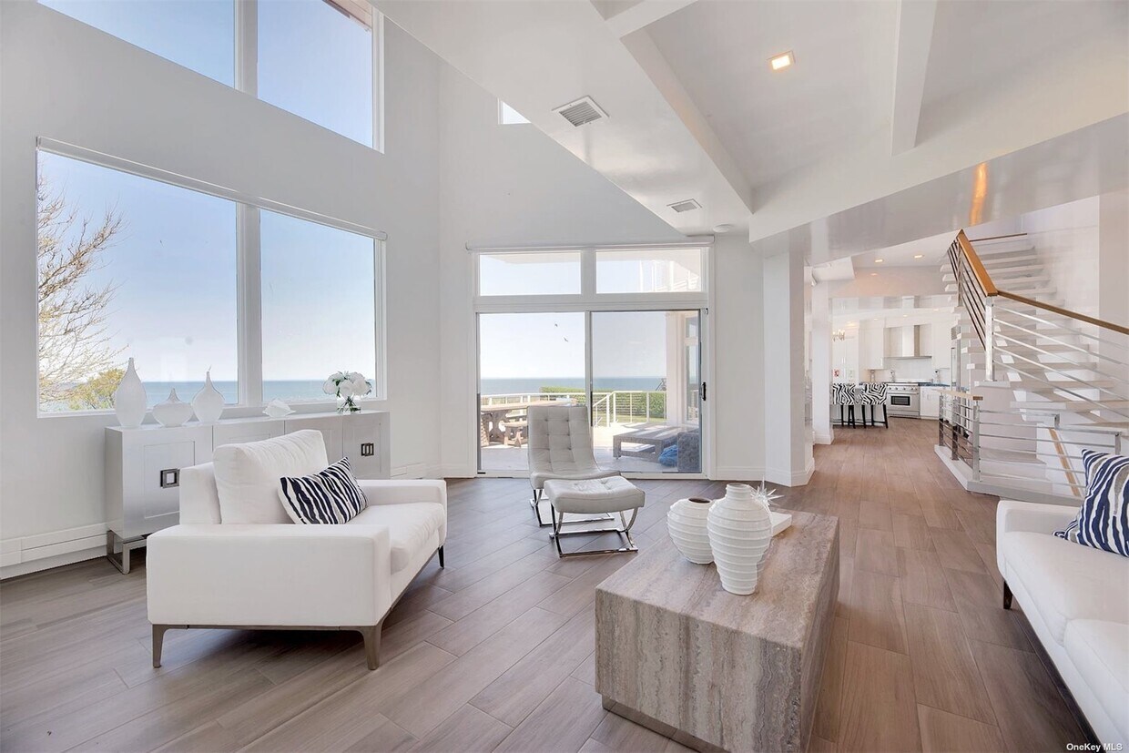 Foto principal - 2505 Soundview Ave