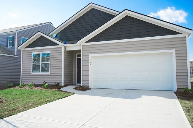 Foto del edificio - Available Soon!