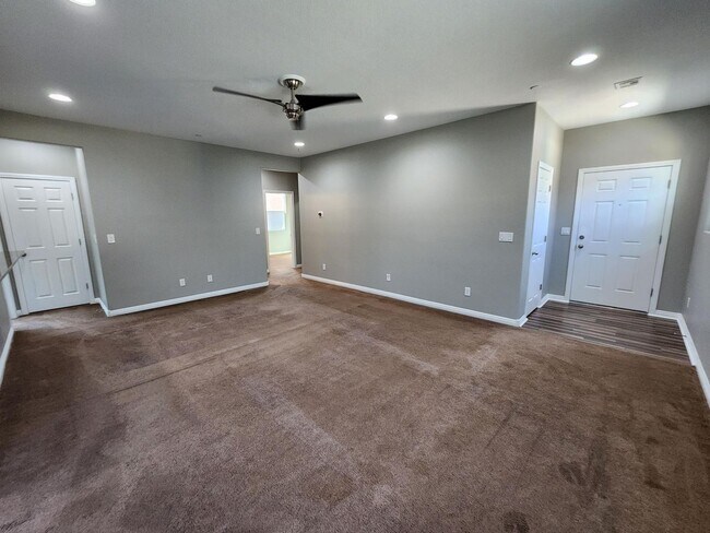 Foto del edificio - Beautiful Single Story 3 Bedroom close to Cadence