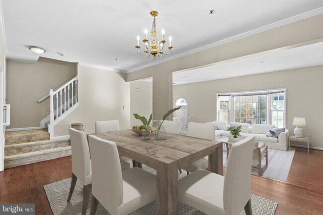 Foto del edificio - 1707 Leighton Wood Ln