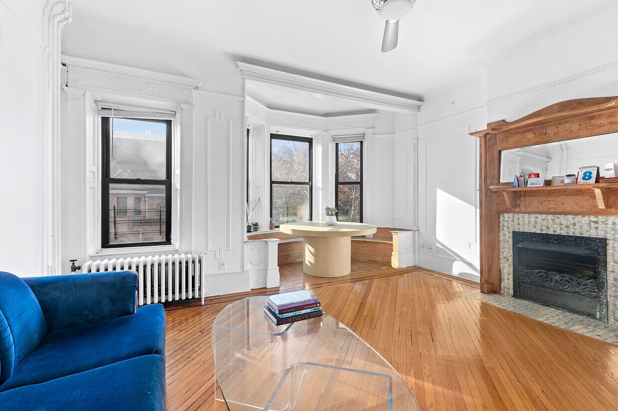 233 Decatur St Unit 3, Brooklyn, NY 11233 Apartment for Rent in