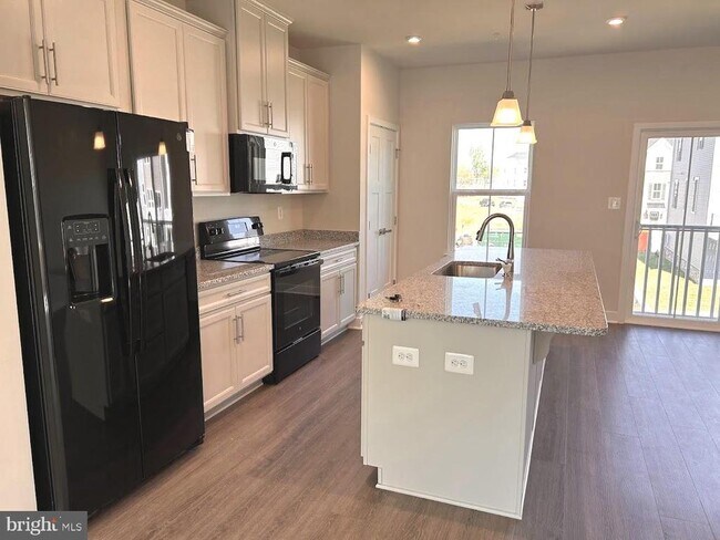 Foto del edificio - 7924 Olive Branch Ln