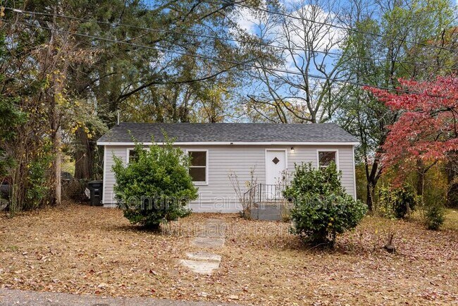 Foto del edificio - 2113 Rambow Ave SW