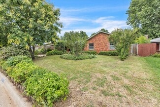 Building Photo - 2037 NW 47th St