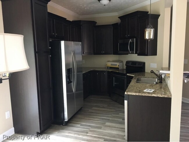 Foto del edificio - 3114 Wedgewood Dr