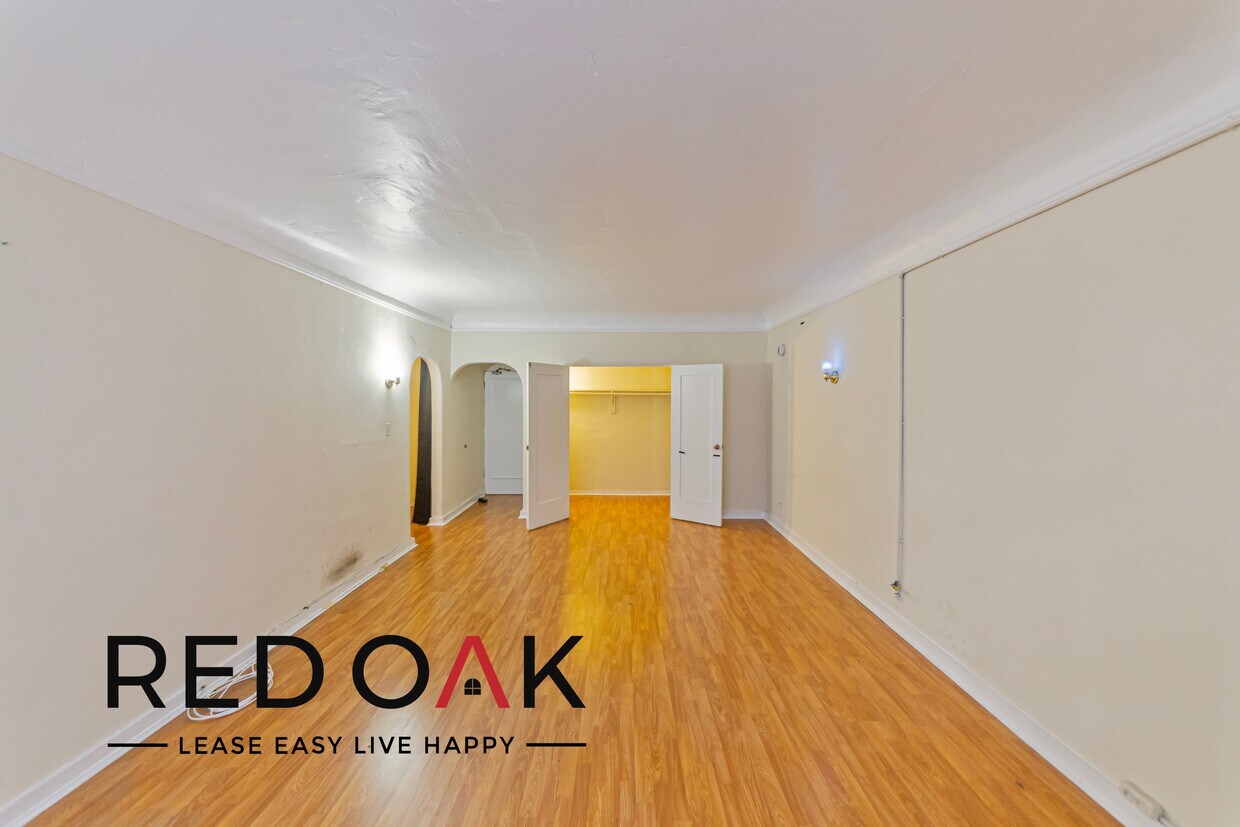 Foto principal - 665 Cochran Ave