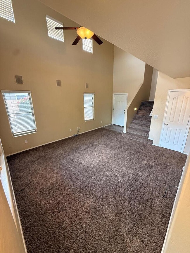 Building Photo - 8462 E Pampa Ave