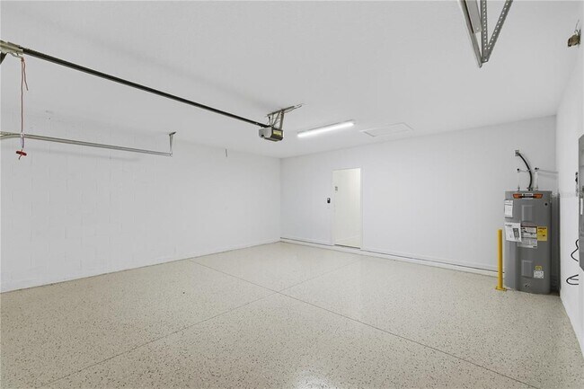 Foto del edificio - 6760 SW 90th Lp