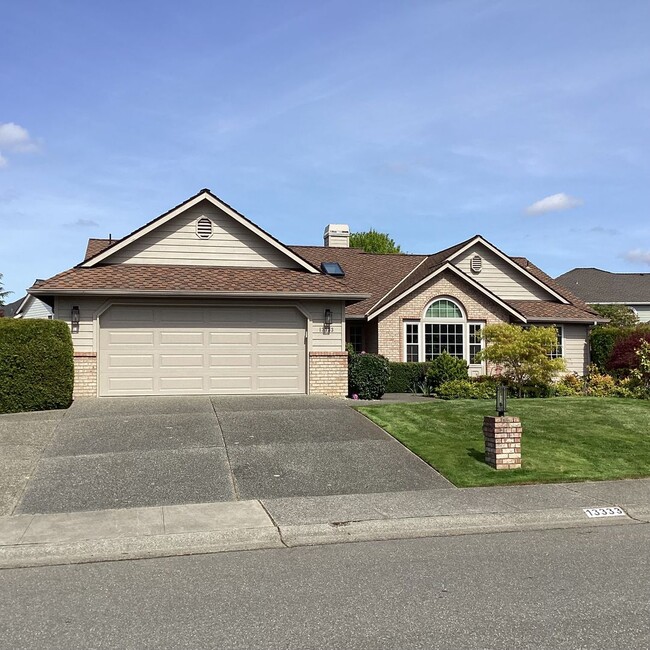 Foto del edificio - Charming Mukilteo Rambler in Fair Harbor