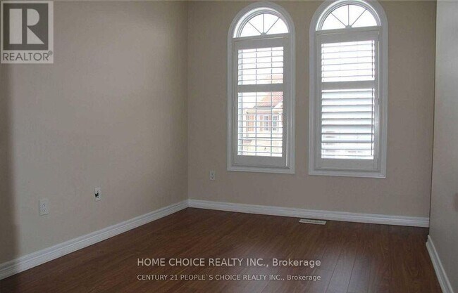 Building Photo - 66 Speedwell St