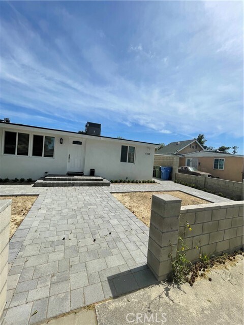 Foto del edificio - 6638 Atoll Ave