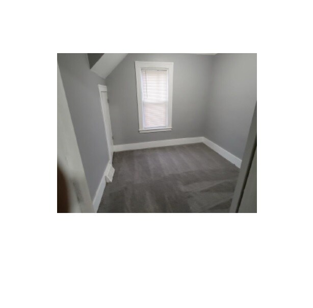 Foto del edificio - 7530 Hanover Ave