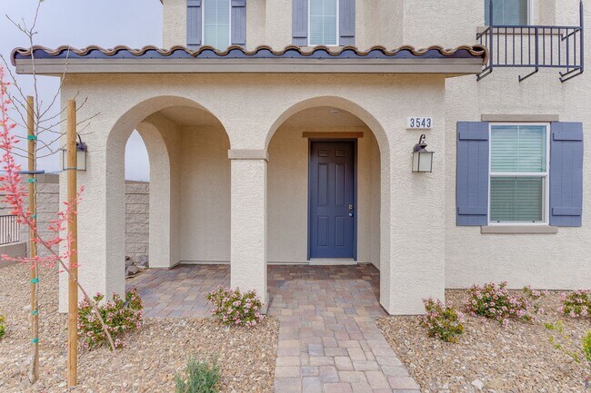 Foto del edificio - SPACIOUS 4BEDROOM 3BATH HOME IN INSPIRADA