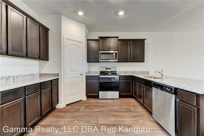 Building Photo - 5 br, 2.5 bath House - 18417 Quiet Range Dr