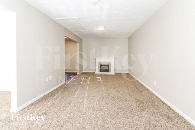Building Photo - 955 Ridgewood Dr
