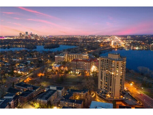 Building Photo - 2950 Dean Pkwy