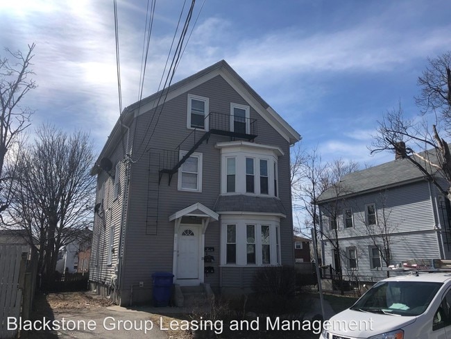 Building Photo - 21 Brewster St