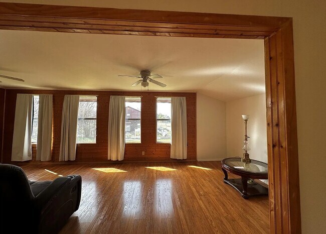 Foto del edificio - 5442 Co Rd 924