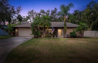 Building Photo - 5605 78th Ave E