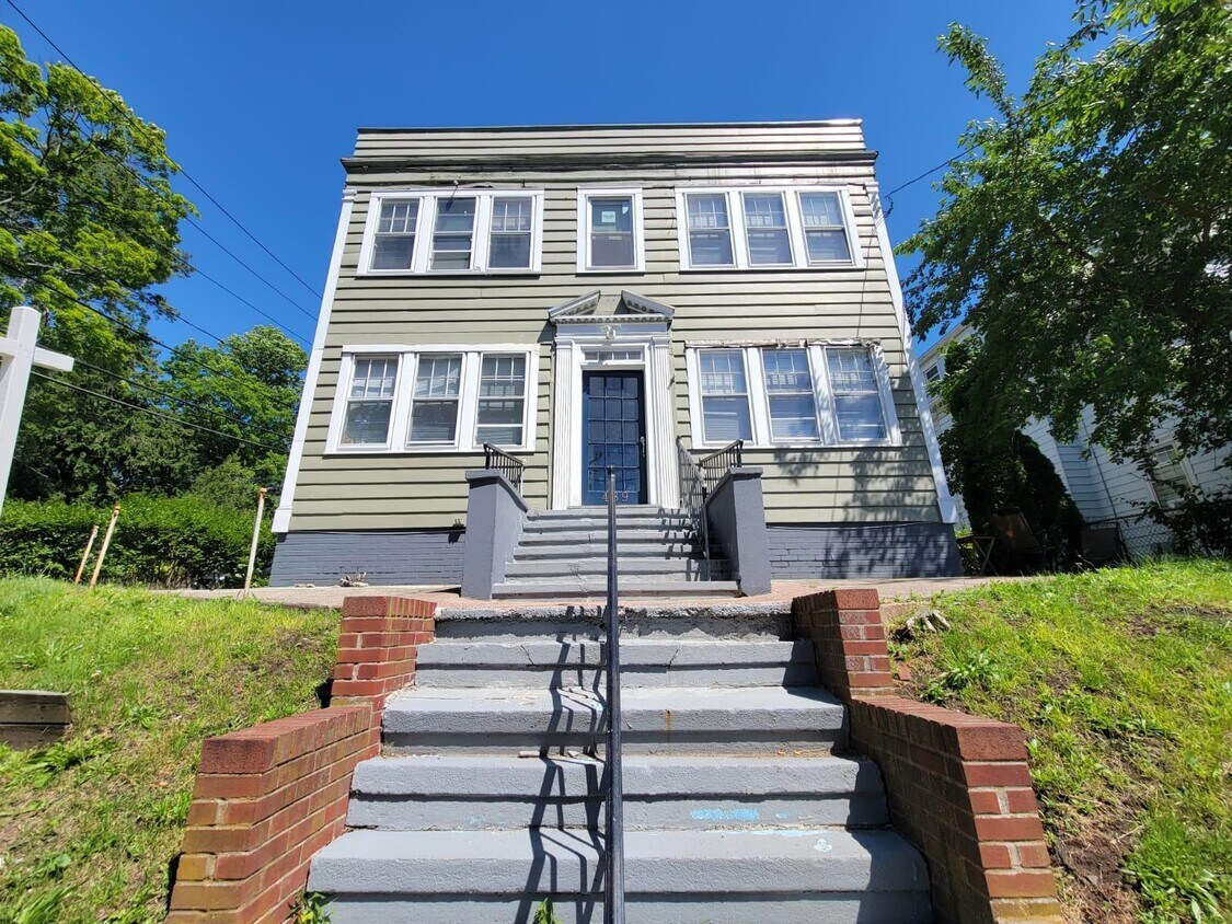 Primary Photo - 489 Quinnipiac Ave
