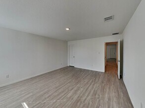 Building Photo - 5933 Antonio Pl