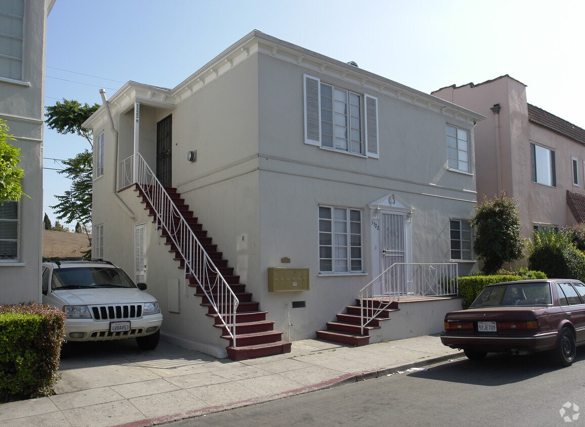 Building Photo - 5322 Monroe St