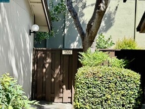 Building Photo - 1564 Candelero Dr